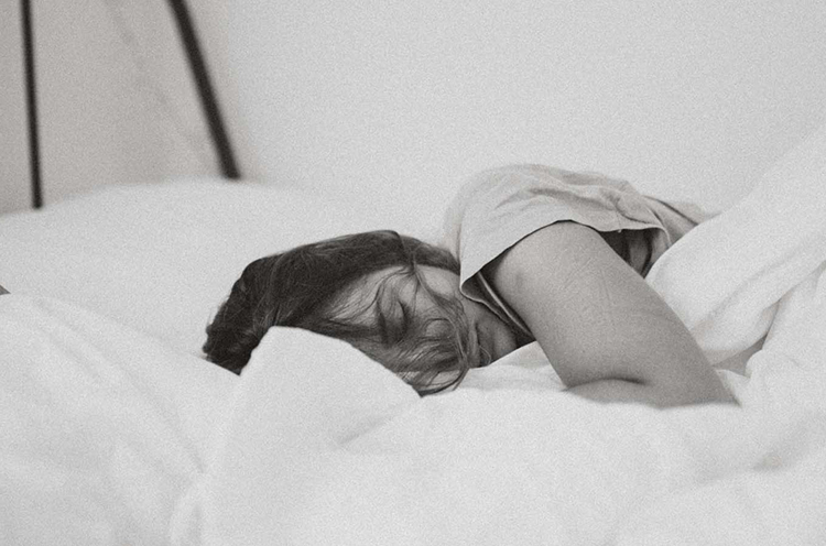 Benefits of Early Sleeping